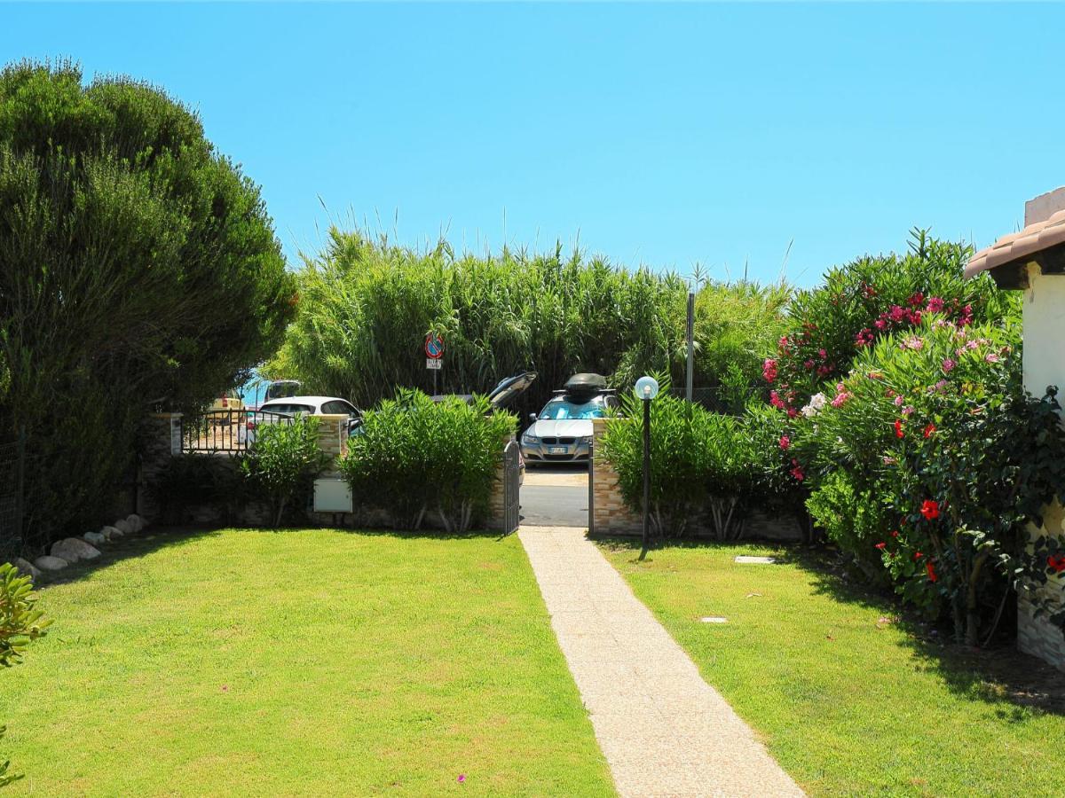 Holiday Home Mirto Marino - Rei410 By Interhome Costa Rei Bagian luar foto