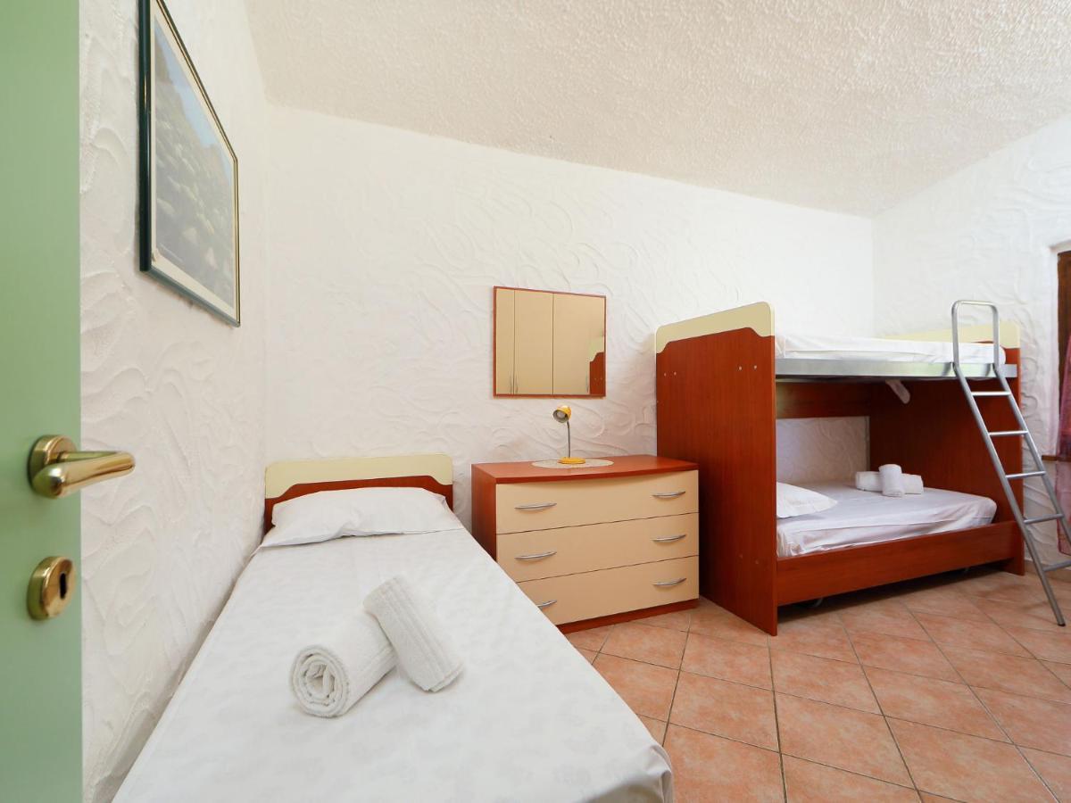 Holiday Home Mirto Marino - Rei410 By Interhome Costa Rei Bagian luar foto