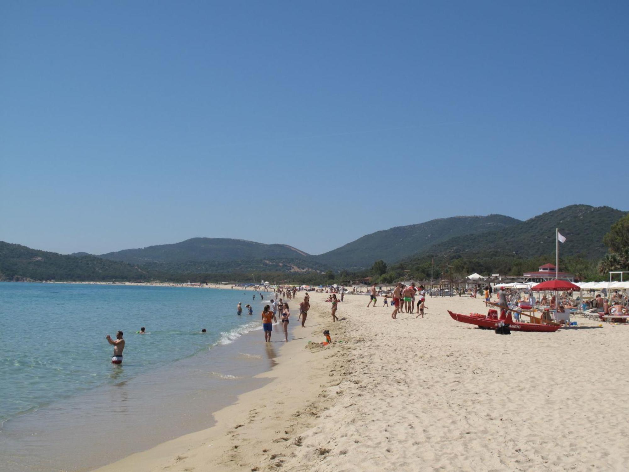 Holiday Home Mirto Marino - Rei410 By Interhome Costa Rei Bagian luar foto
